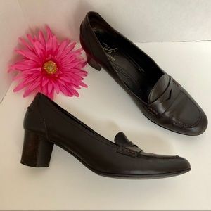 Brooks Brothers “346” brown loafers 🌸